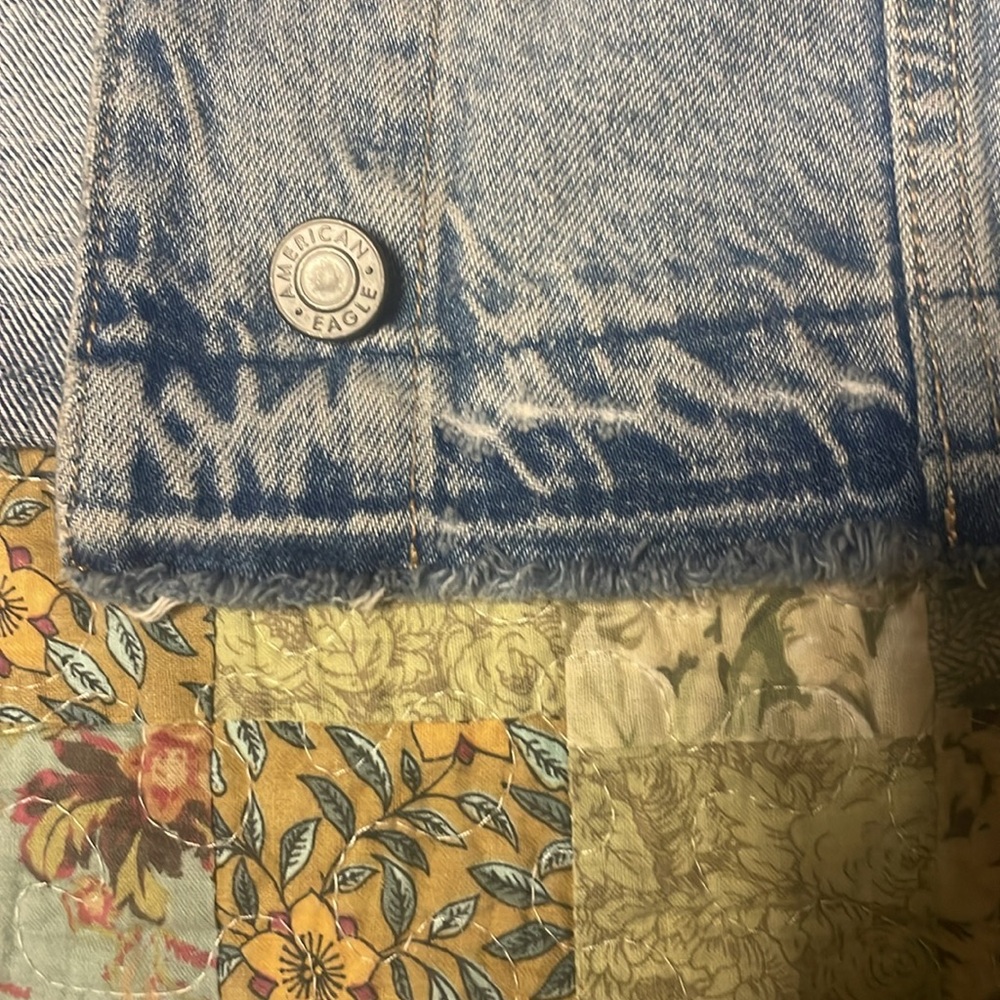 AE Jean jacket - Picture 4 of 6